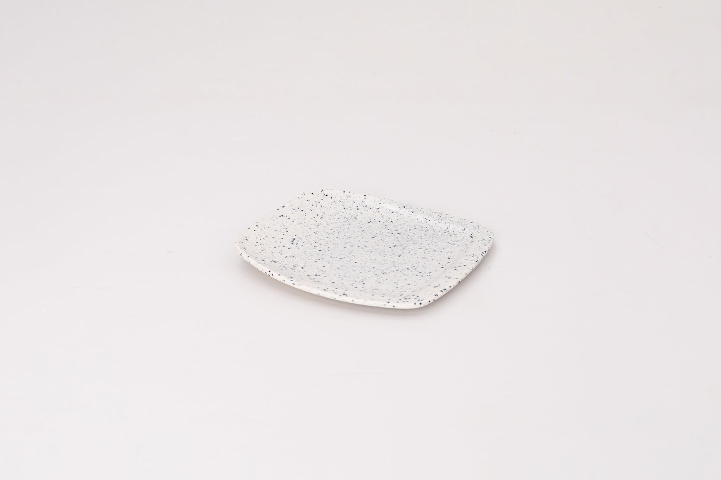 Small  Plate Set of ( 6 pieces )