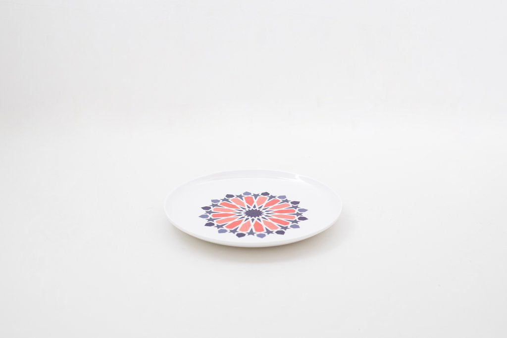 Small  Plate Set of ( 6 pieces )