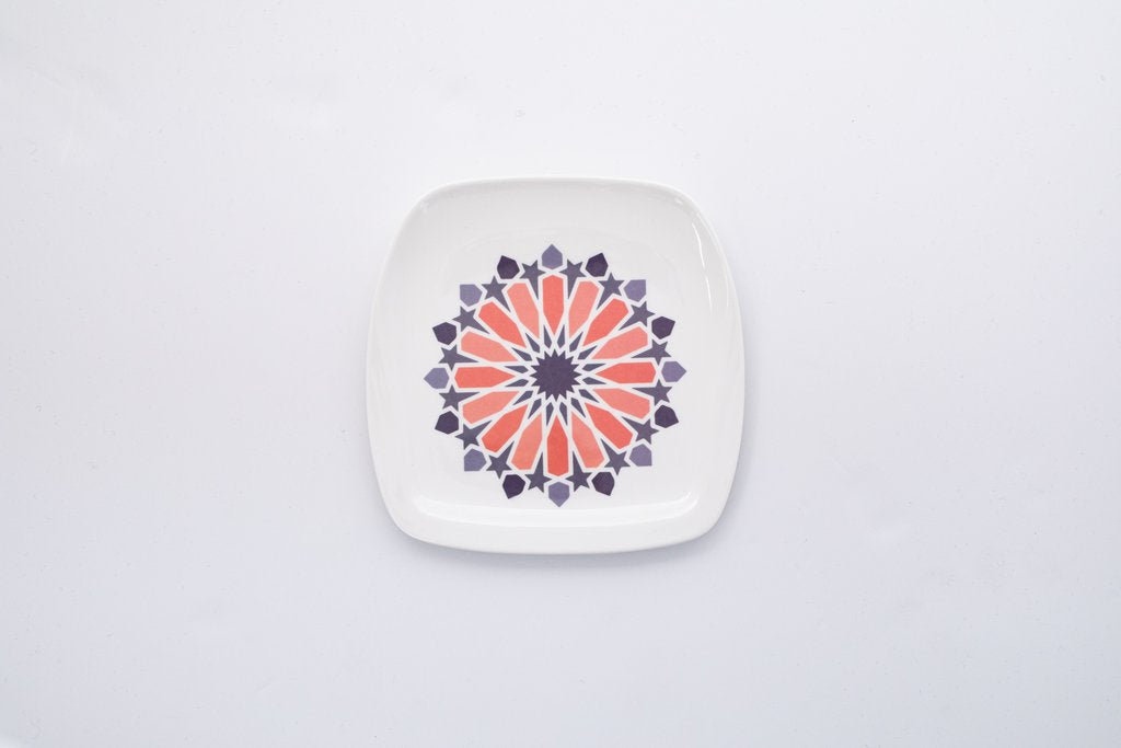 Small  Plate Set of ( 6 pieces )