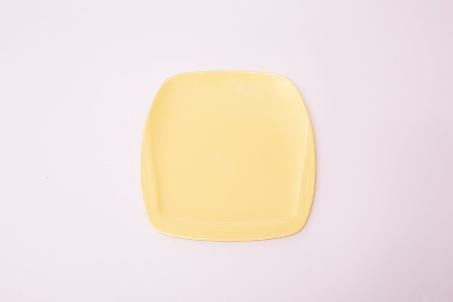 Small  Plate Set of ( 6 pieces )