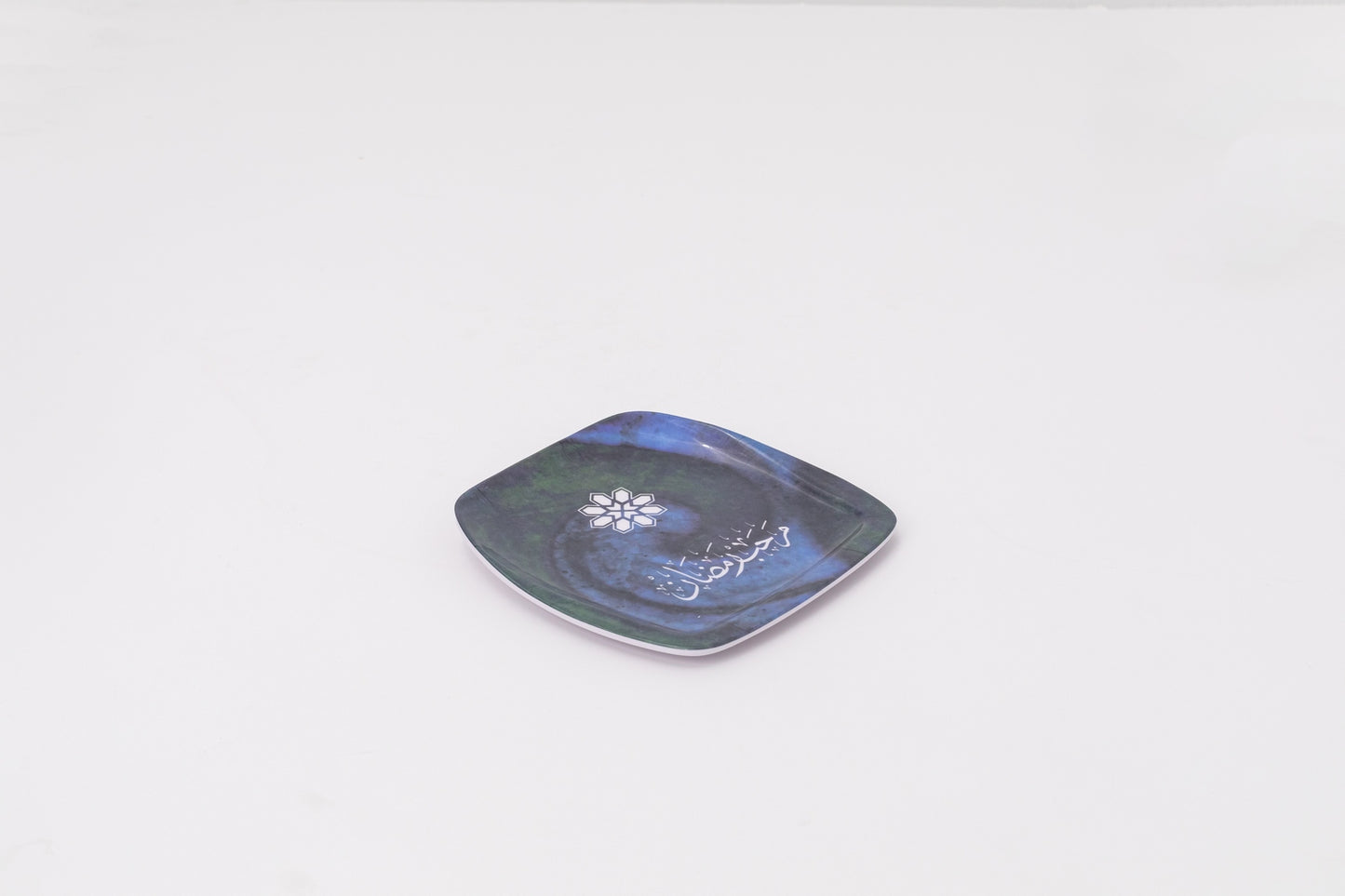 Small  Plate Set of ( 6 pieces )