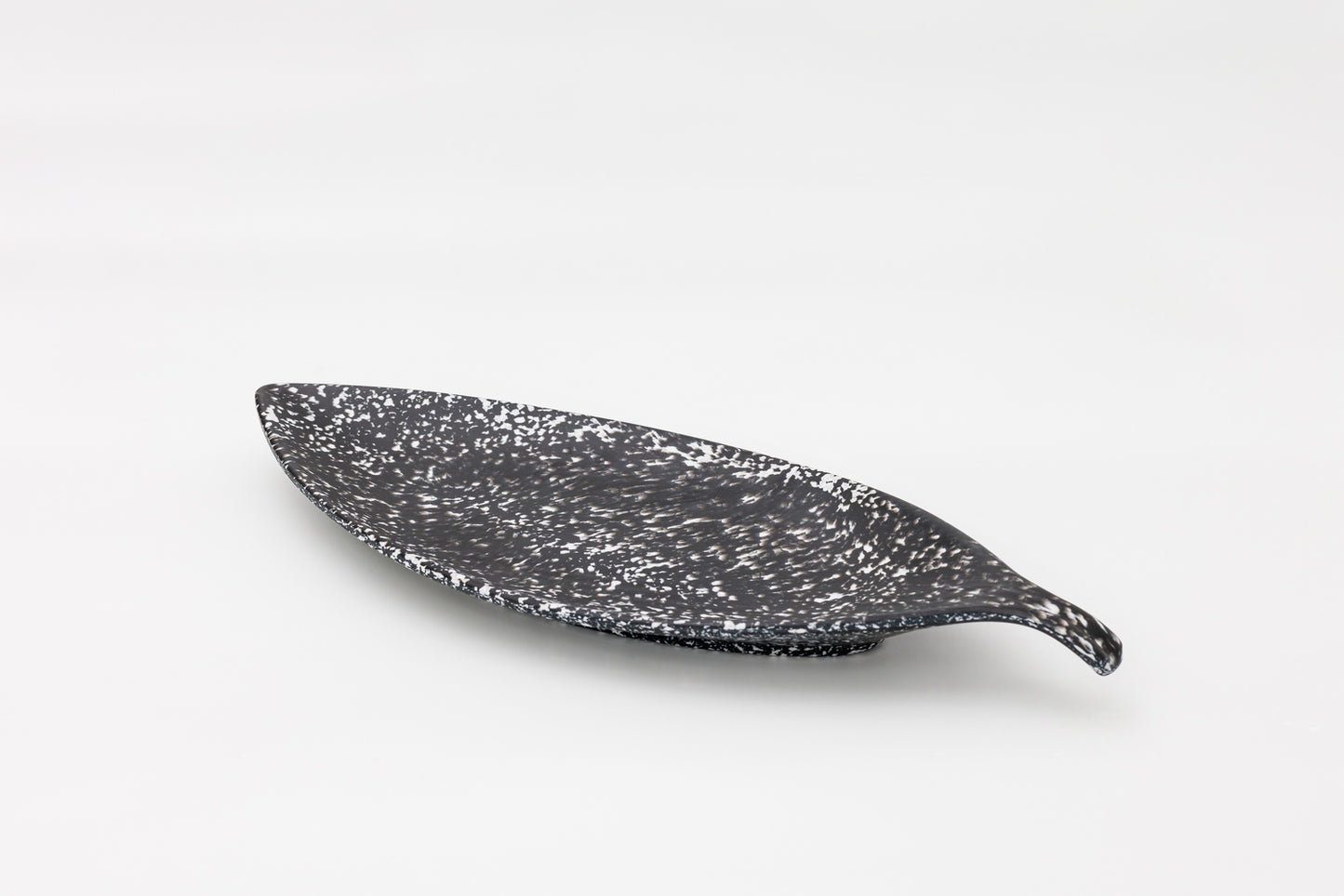 Matt Leaf Serving Plate (2 pieces)