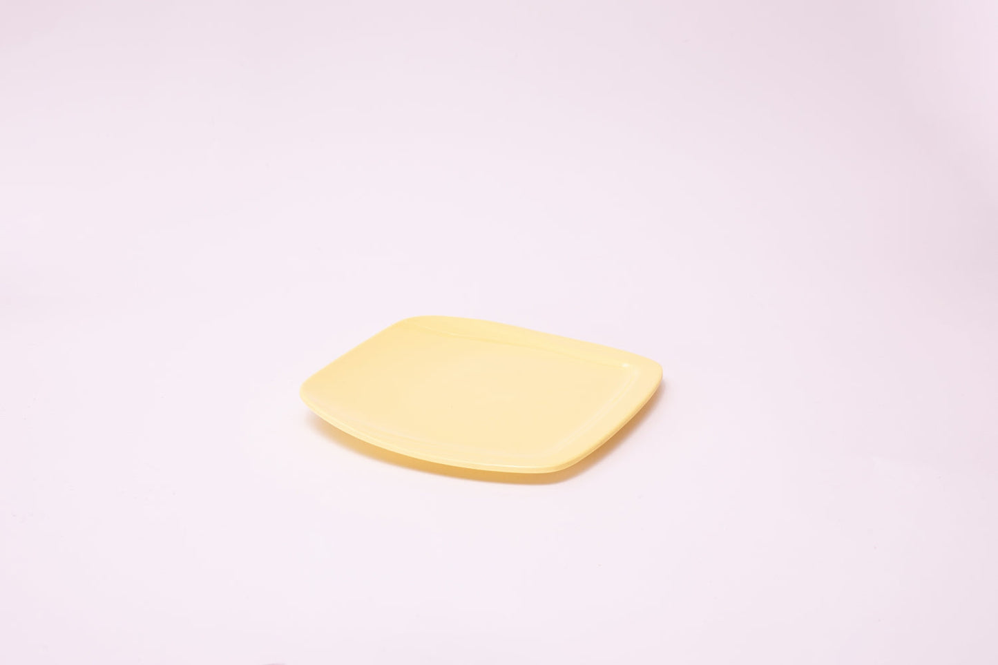 Small  Plate Set of ( 6 pieces )