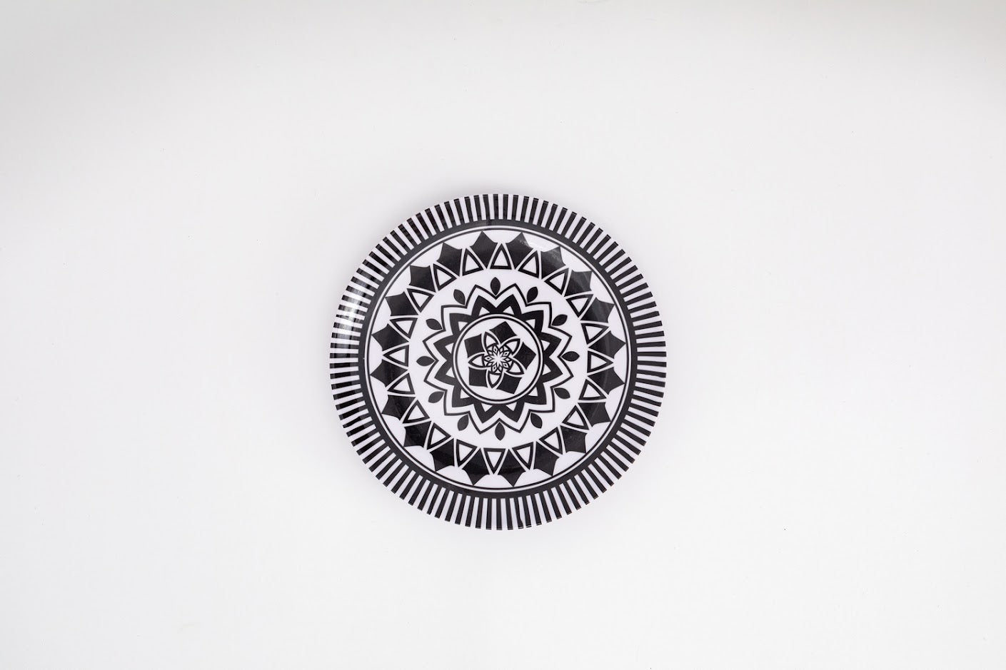 Side Plate Set of   ( 6 pieces )